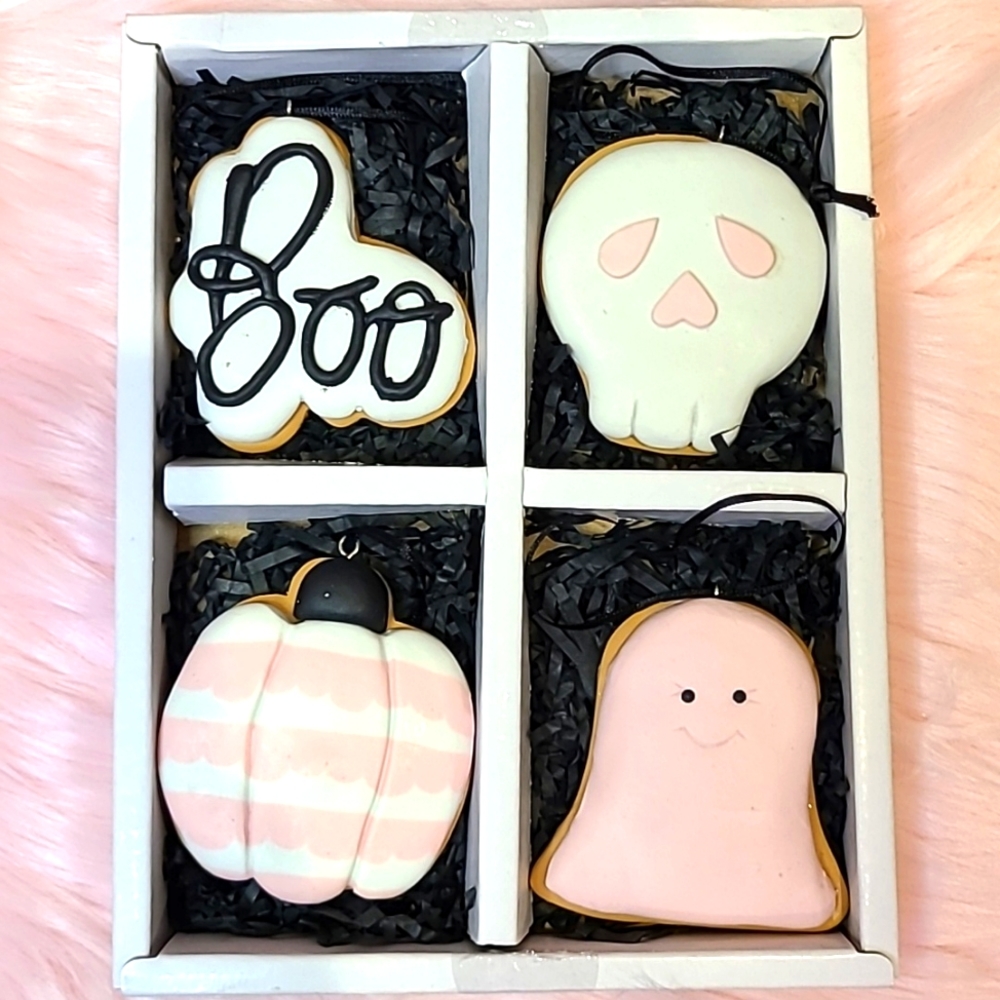 Pink halloween decor ornaments